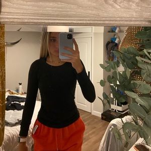 LULULEMON Long Sleeve